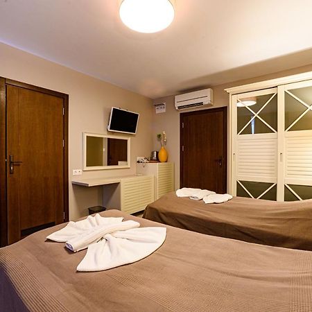 Antique Boutique Hotel Pavel Banya Ngoại thất bức ảnh
