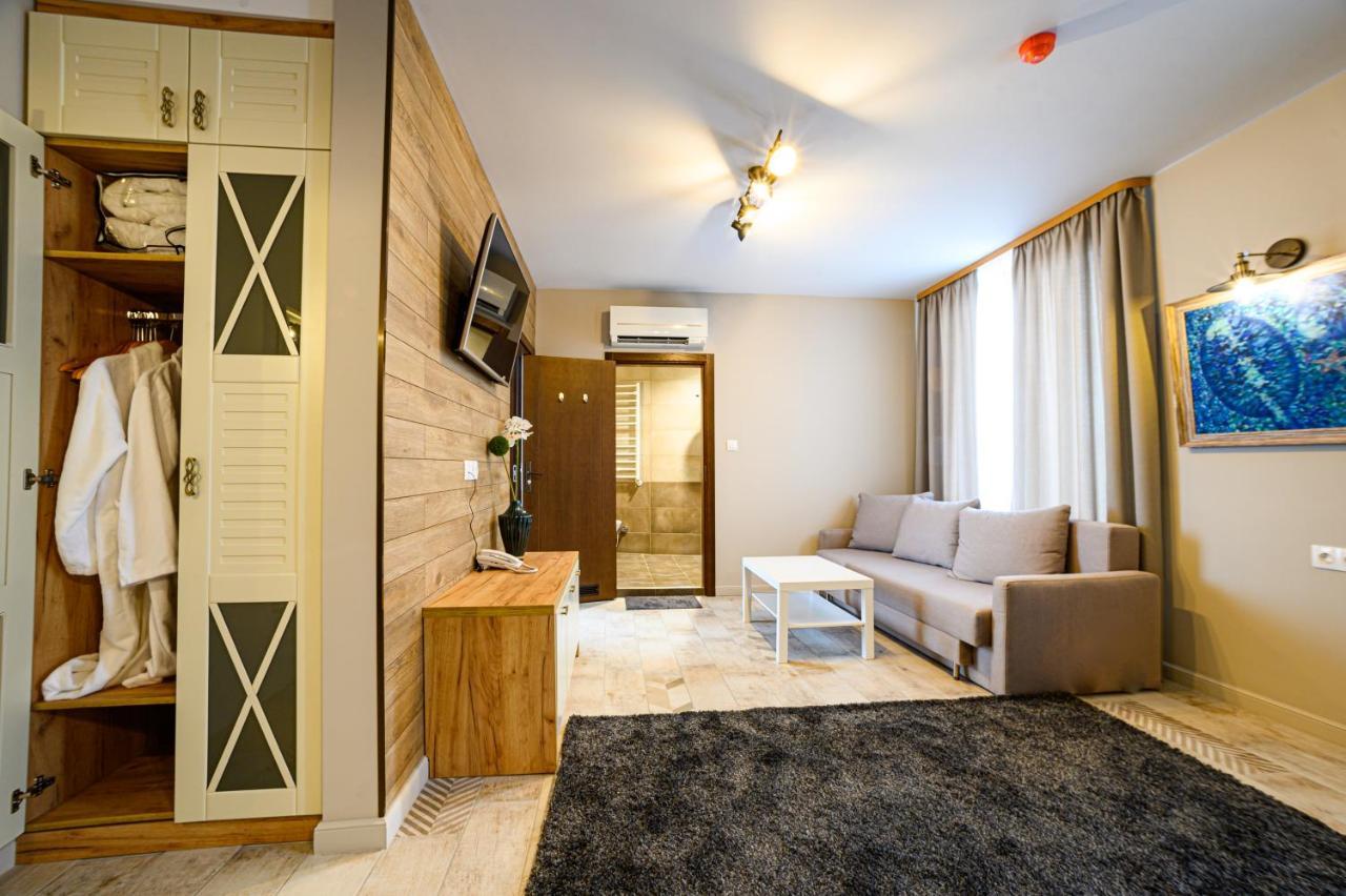 Antique Boutique Hotel Pavel Banya Ngoại thất bức ảnh