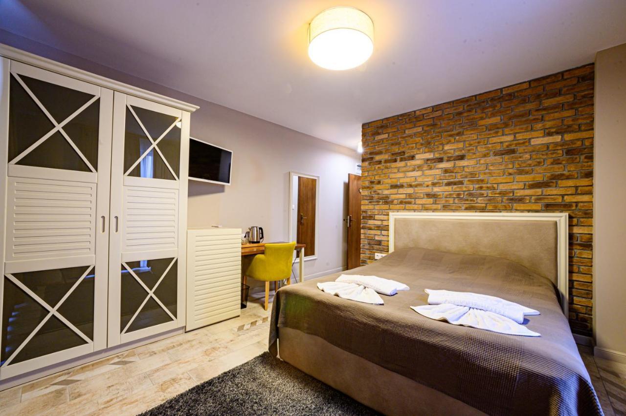 Antique Boutique Hotel Pavel Banya Ngoại thất bức ảnh