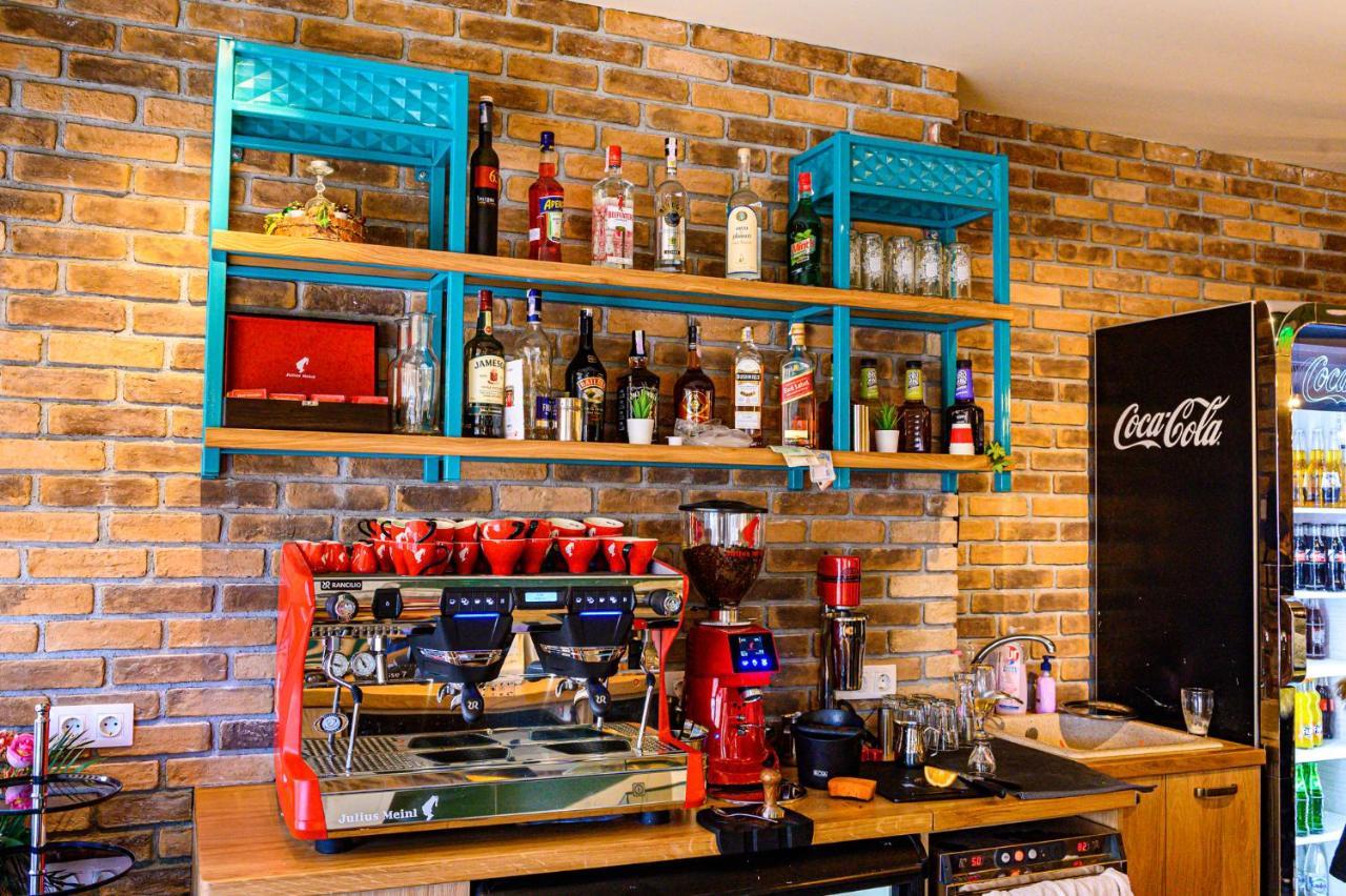 Antique Boutique Hotel Pavel Banya Ngoại thất bức ảnh