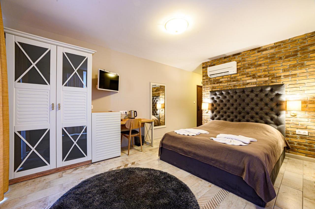 Antique Boutique Hotel Pavel Banya Ngoại thất bức ảnh