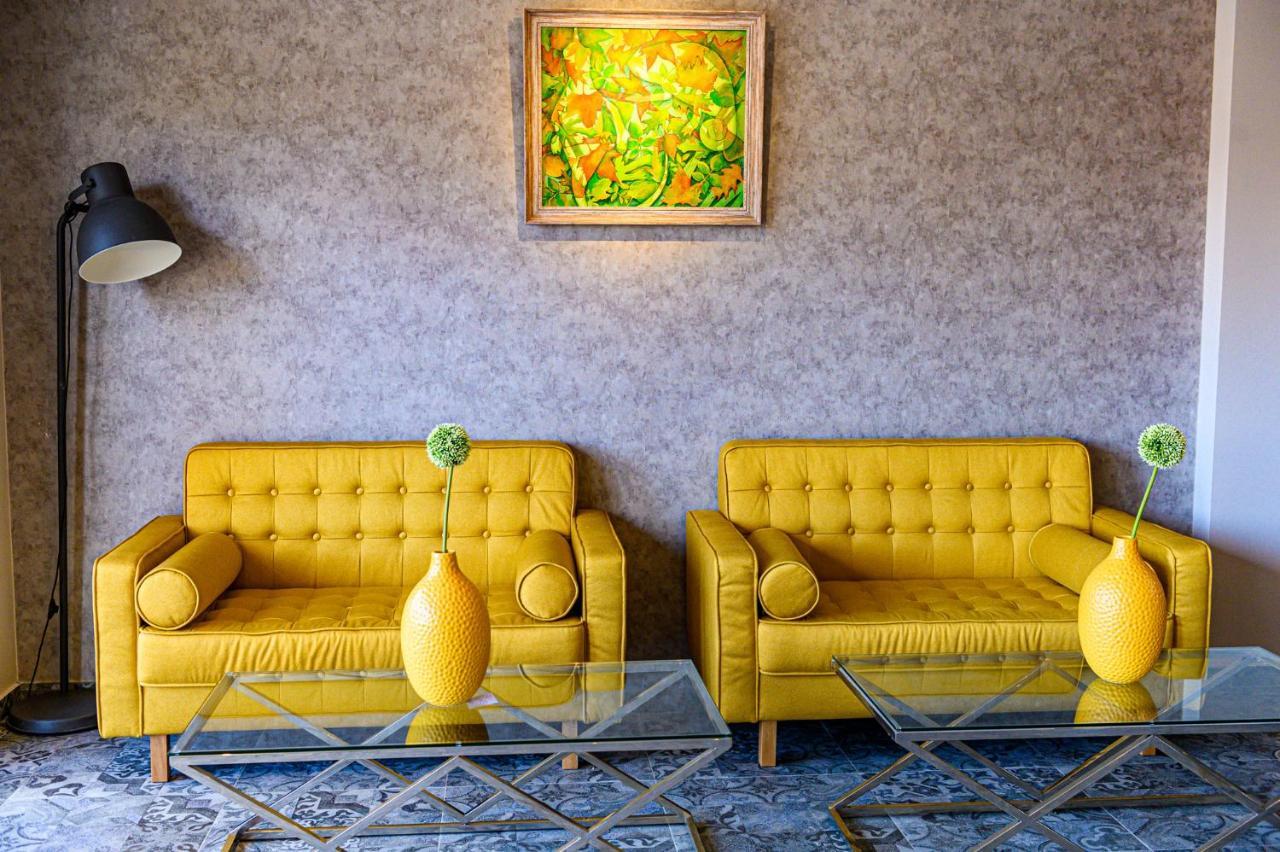 Antique Boutique Hotel Pavel Banya Ngoại thất bức ảnh
