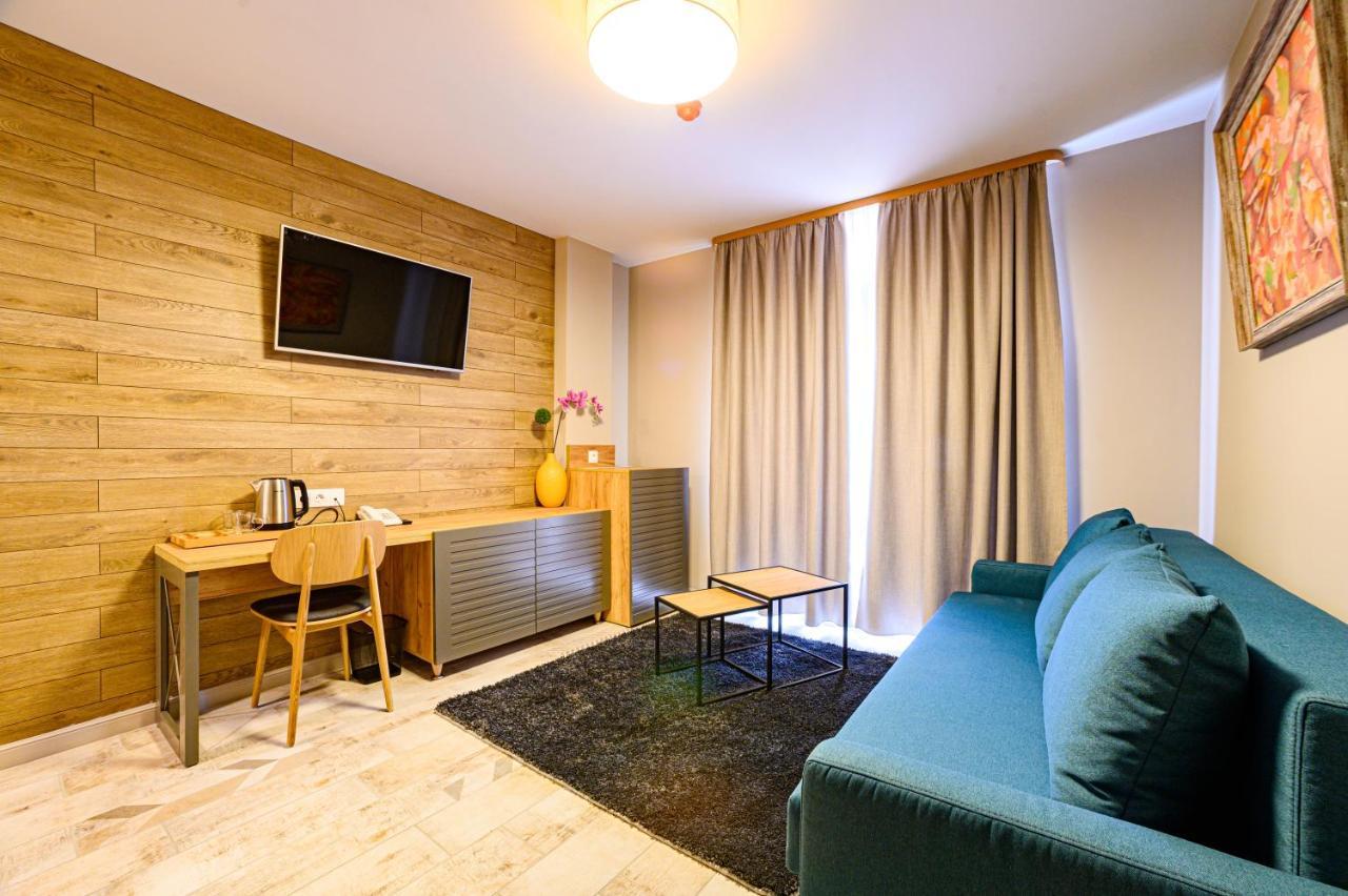 Antique Boutique Hotel Pavel Banya Ngoại thất bức ảnh